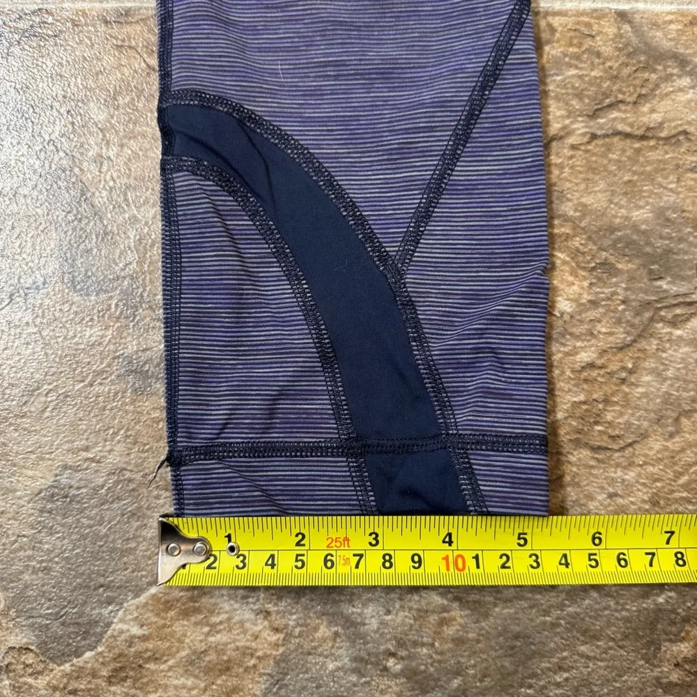Lululemon-Run: Inspire Crop II - Sz 6 - Wee Are From Space Deep Indigo - Picture 6 of 12